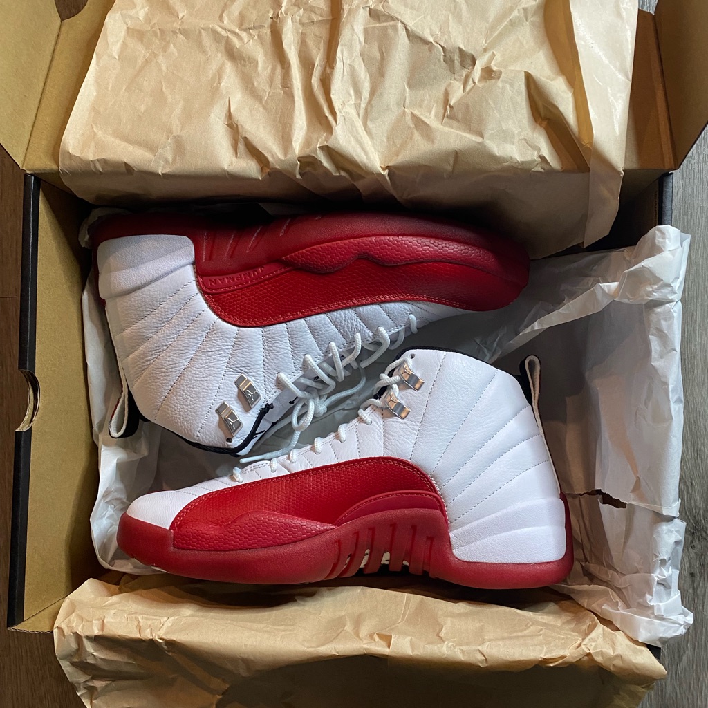 Men Jordan 12 Cherry’s